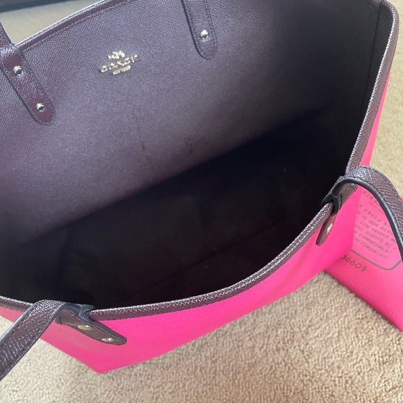 COACH Reversible tote - Picture 5 of 8